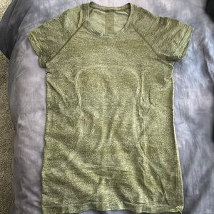 Lululemon Swiftly Tech Tee